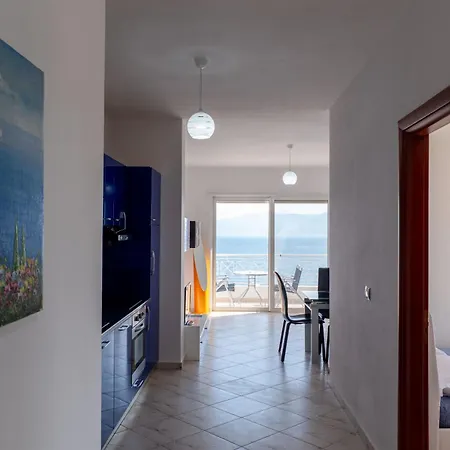 Apartment The Blue Balcony *